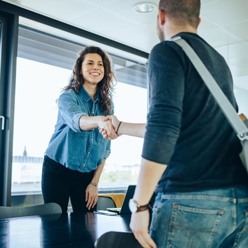 Vom ersten Touchpoint bis zur Bindung: Wie Candidate Experience Talente begeistert