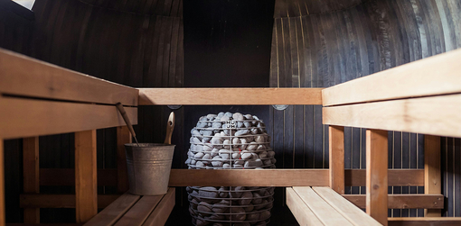 Il mestiere di maestro di sauna: un viaggio attraverso la tradizione dell'Alto Adige