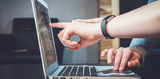 Bewerbung mit ChatGPT schreiben: Tipps, Tricks und Beispiele