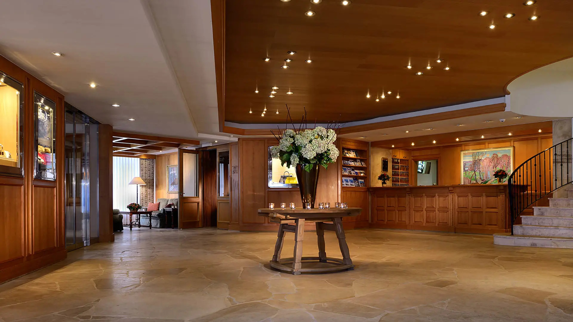 Karriere bei Crystal Hotel